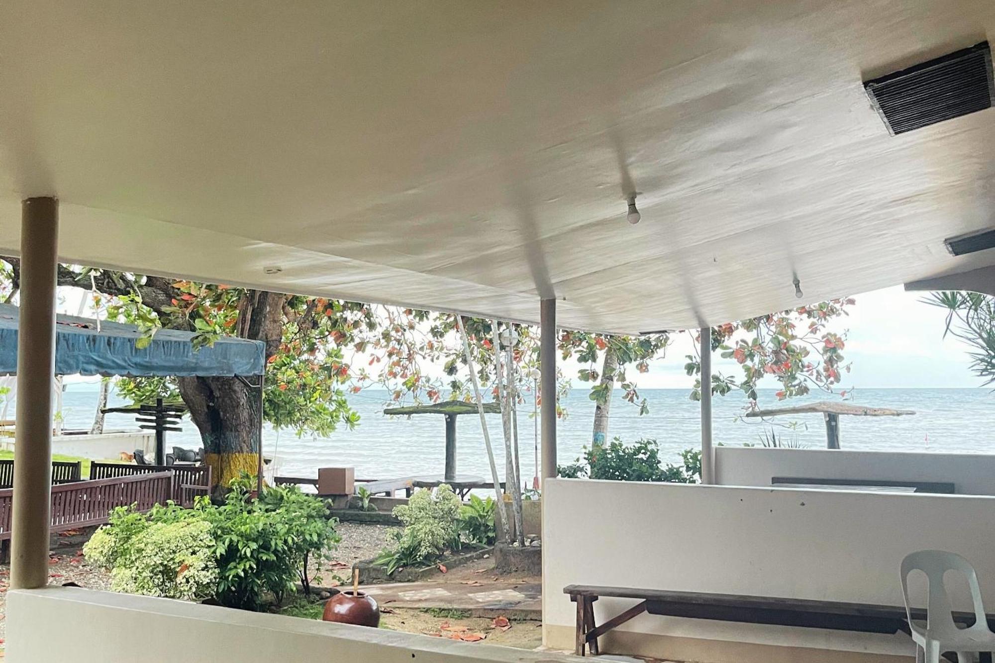 Durhan White Beach Resort Powered By Cocotel Tabuelan Luaran gambar
