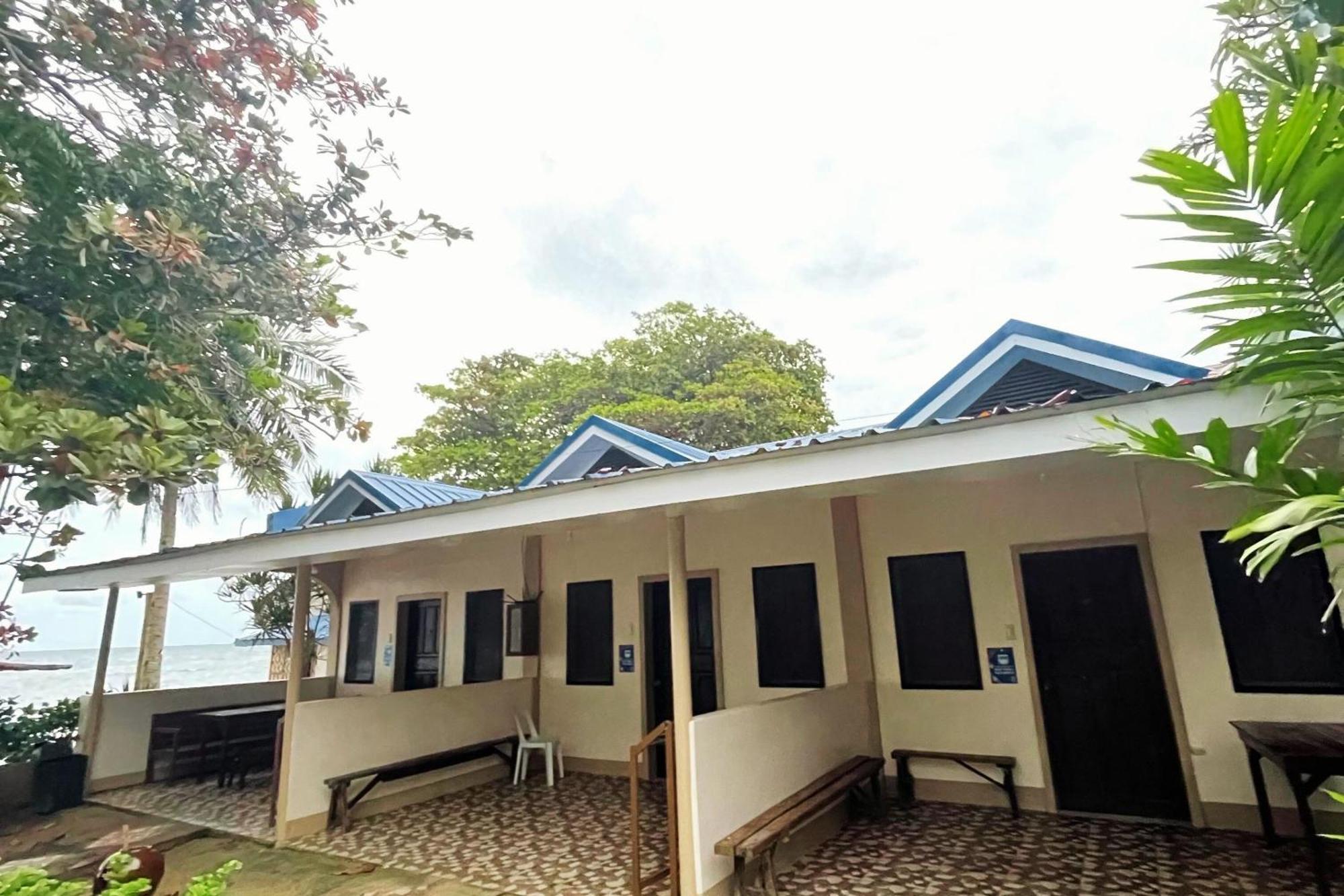 Durhan White Beach Resort Powered By Cocotel Tabuelan Luaran gambar